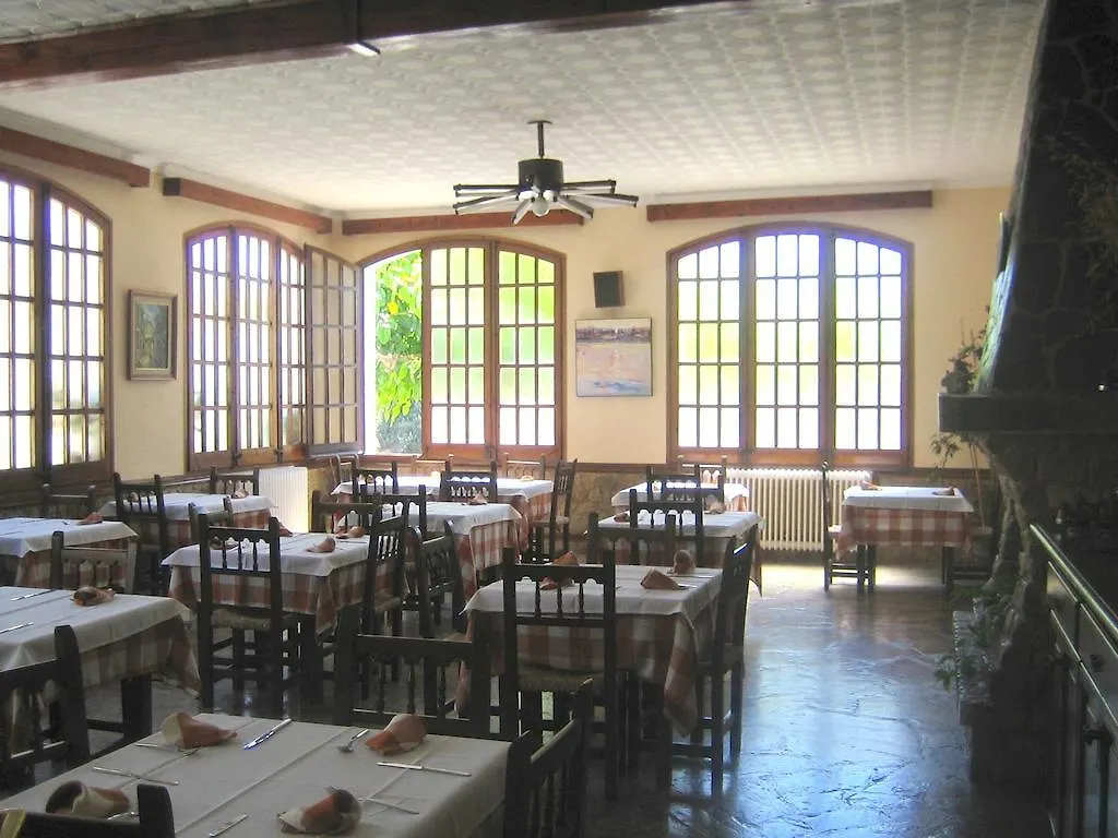 Hostal Los Pinares Lloret de Mar 2*,